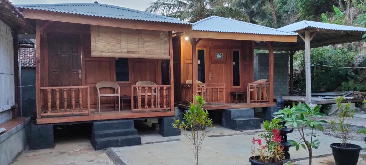 Limasan Mbah Darmo Tepus Exterior foto